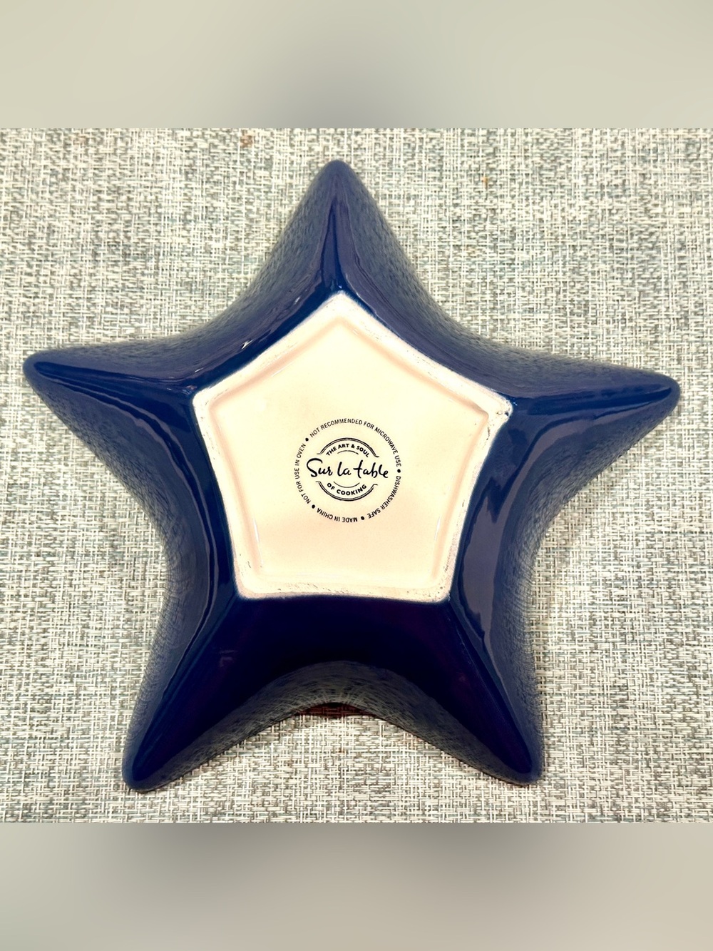Sur La Table American Patriotic Navy Blue White Star Bowl 8" Ceramic Dish NEW - Picture 2 of 7